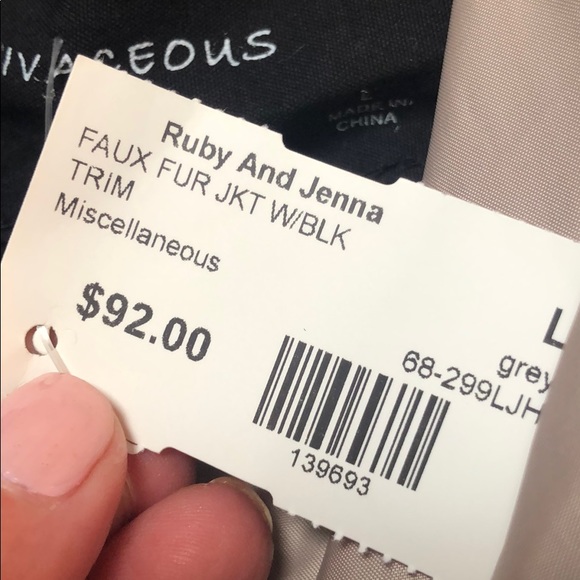 OLIVACEOUS JACKET NWT - Picture 6 of 13